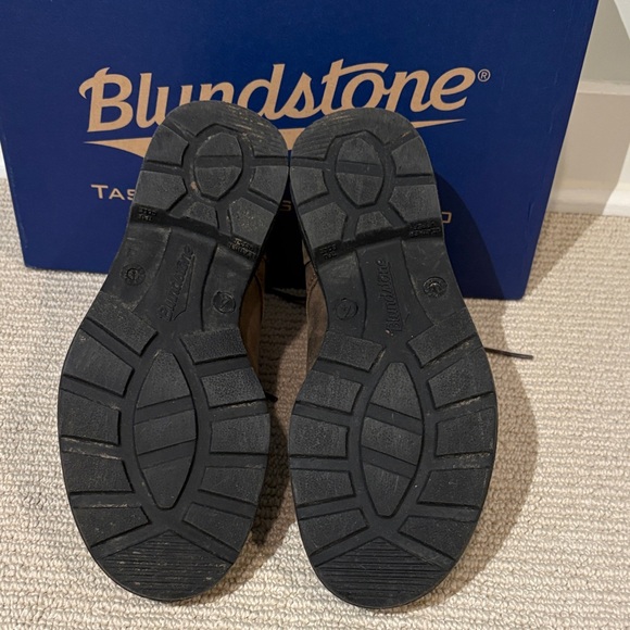 Blundstone 1930 Brown Leather Ankle Boots Size US 7 - Picture 3 of 6